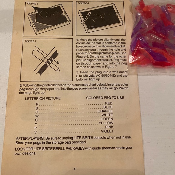 vintage Lite Brite, original box ,instructions , refill pages and pegs - Picture 8 of 15
